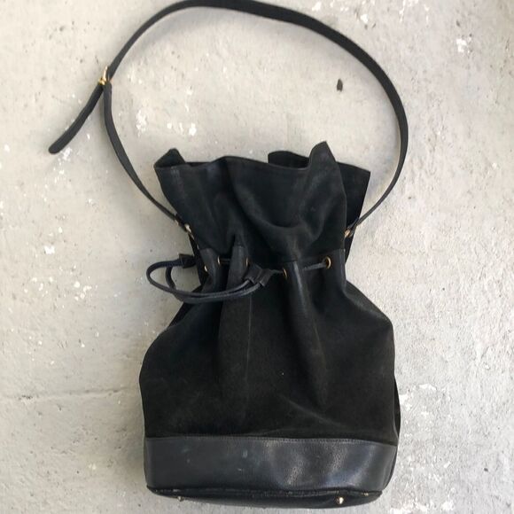 Gucci Handbags - Vintage Gucci Suede draw string